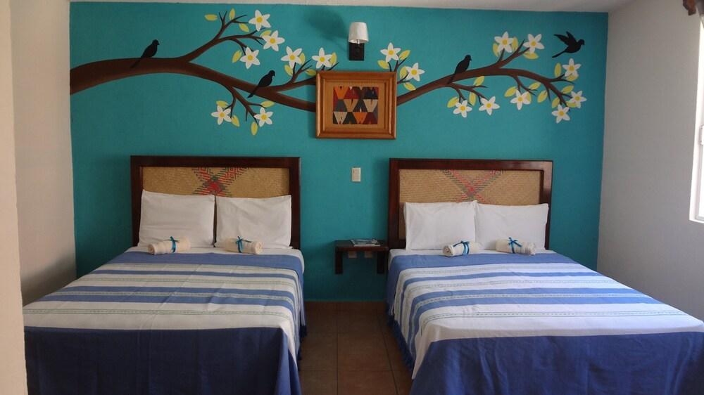Forrest Hotel Huatulco Exterior photo